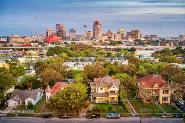 Neighborhood skyline